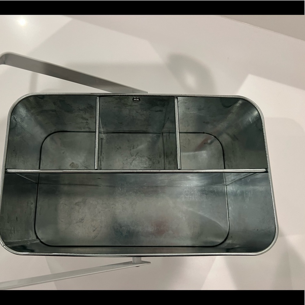 Beautycounter Storage Container - Picture 2 of 2